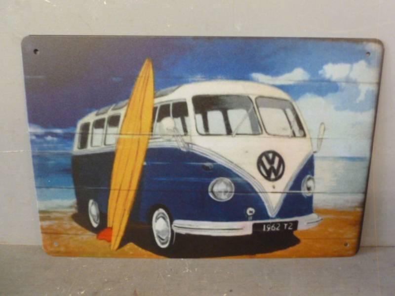 lot 76 image: Sign