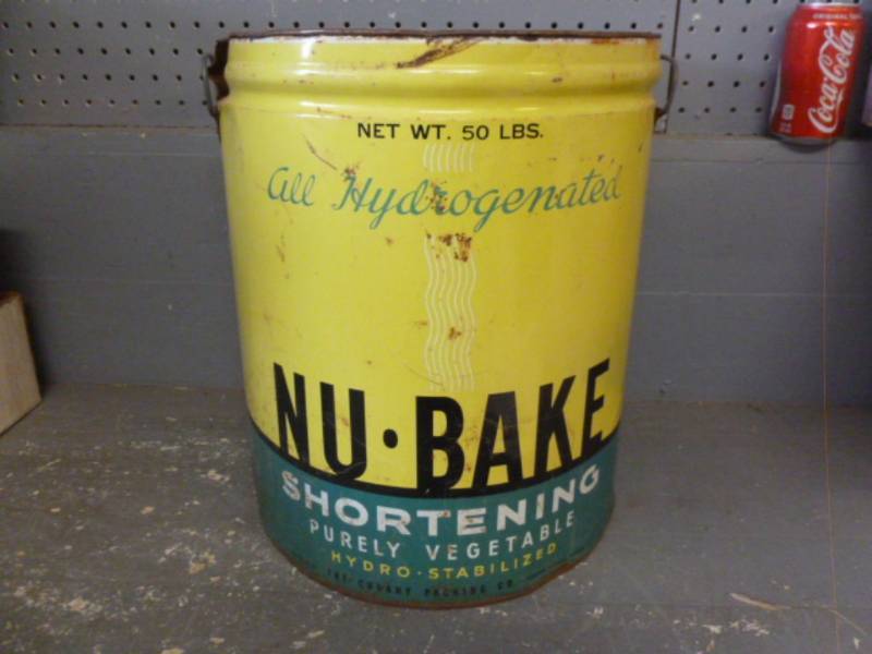 lot 119 image: Metal Container