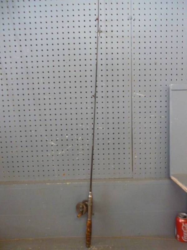 lot 131 image: Vintage Rod And Reel
