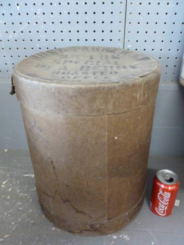 lot 177 image: Vintage Container
