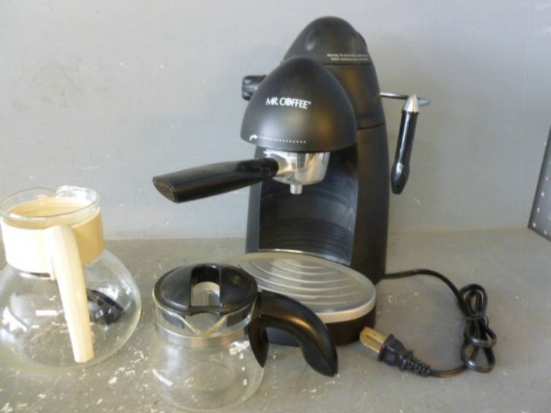 lot 179 image: Espresso Maker