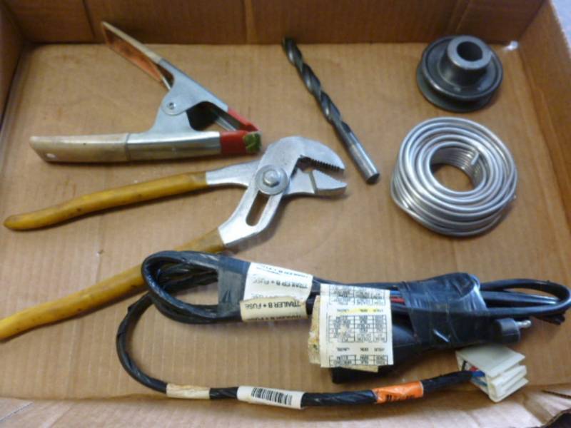 lot 214 image: Tools