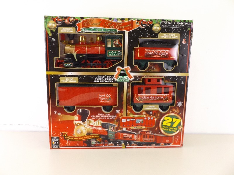 lot 23 image: North Pole Express Train Set
