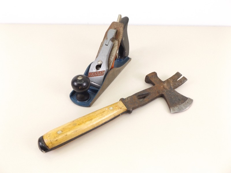lot 6 image: Antique Crate Tool and Stanley Wood Plane