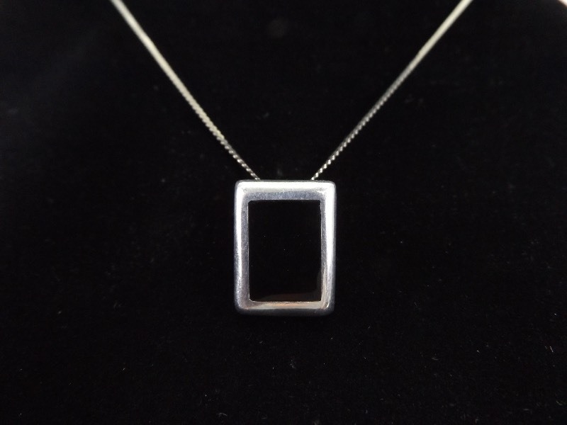 lot 64 image: .925 Sterling Silver Inlayed Black Onyx Necklace Pendant