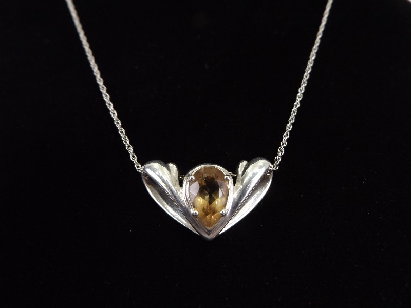 lot 66 image: .925 Sterling Silver Smokey Quartz Crystal Necklace Pendant