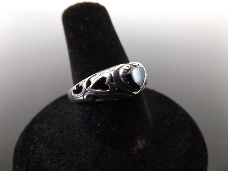 lot 82 image: .925 Sterling Silver Polished Pyrite Heart Ring Size 7.5