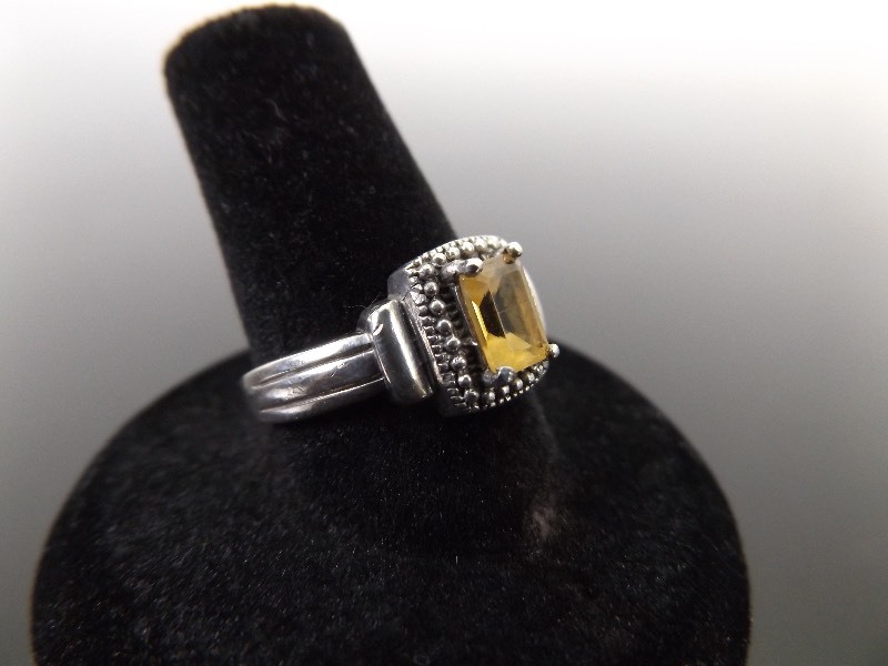 lot 89 image: .925 Sterling Silver Citrine Baguette Ring Size 8.75