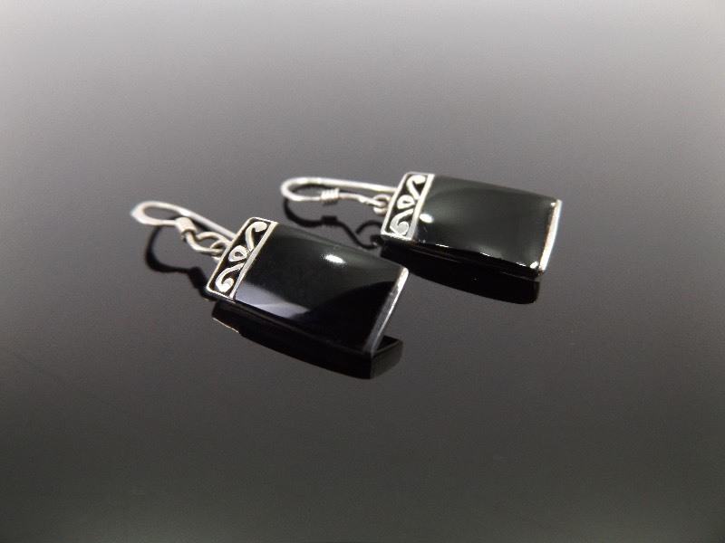 lot 97 image: .925 Sterling Silver Inlayed Black Onyx Earrings