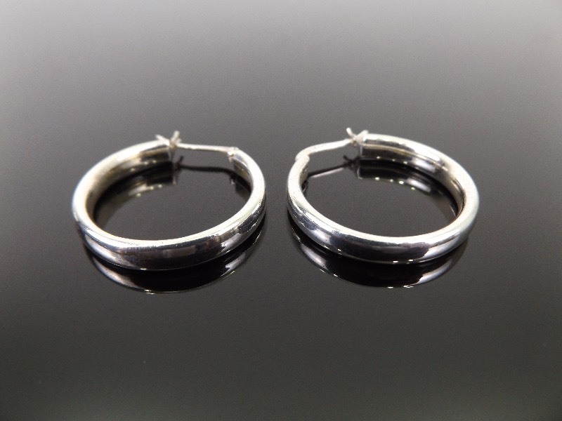 lot 99 image: .925 Sterling Silver Hoop Earrings