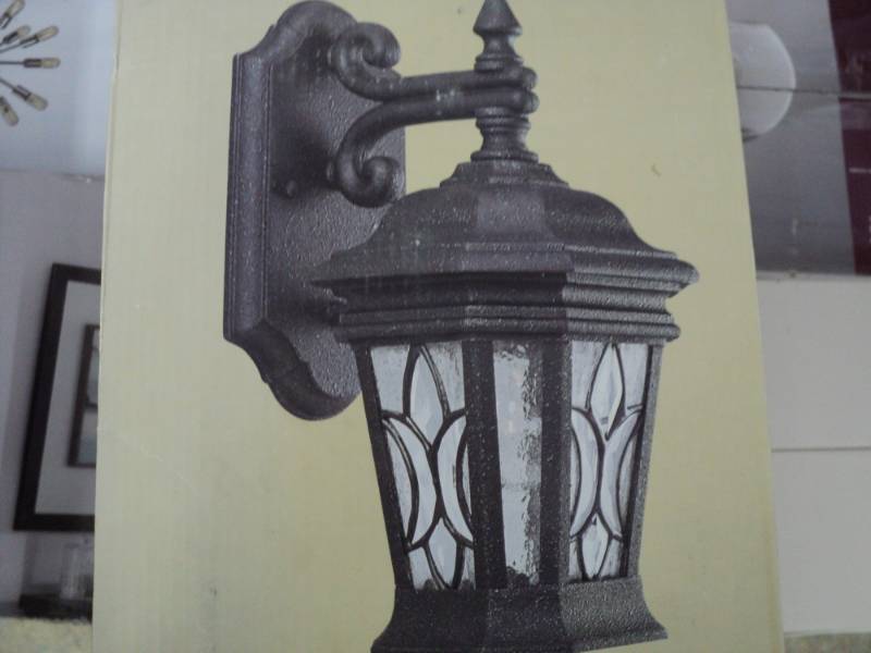 lot 35 image: Progress Lighting Cranbook Collecti...