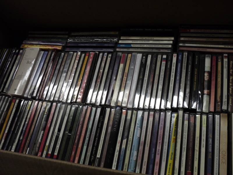 lot 49 image: 195 CDs and 5 AudioBooks...