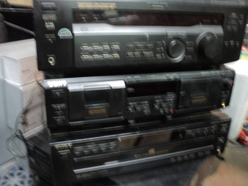 lot 83 image: 3 Sony 5 Disc DVD Dual Cassette, So...