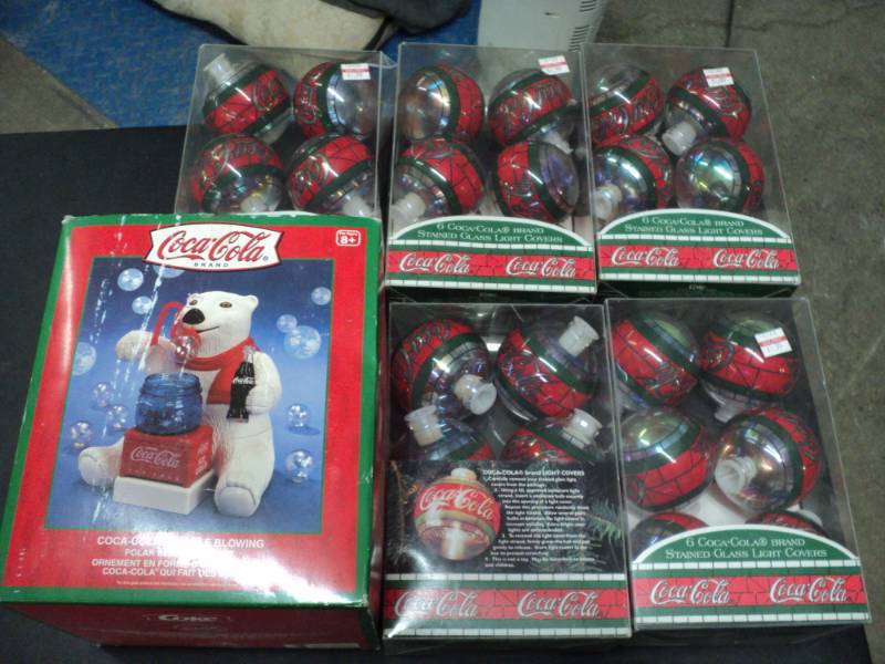 lot 112 image: Coca Cola Xmas ornaments and Bubble...