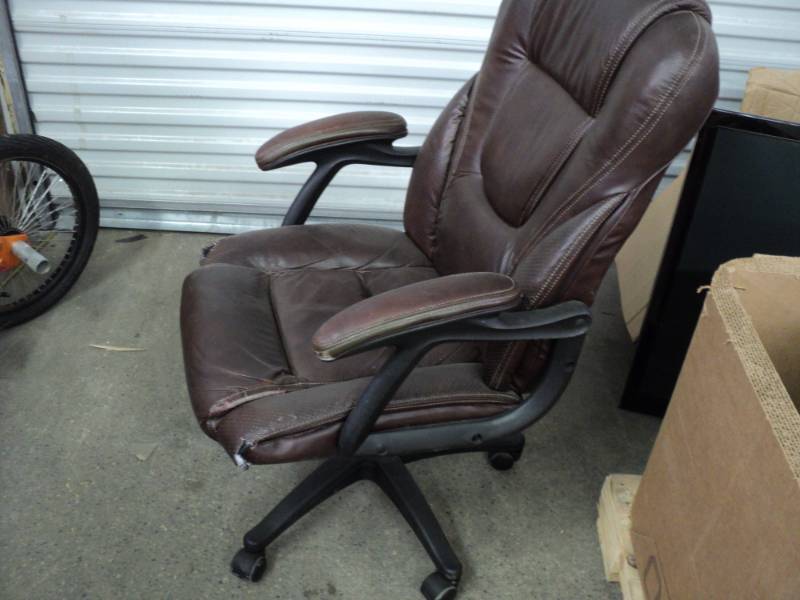 lot 125 image: 5 Wheel Base Adjustable swivel, roc...