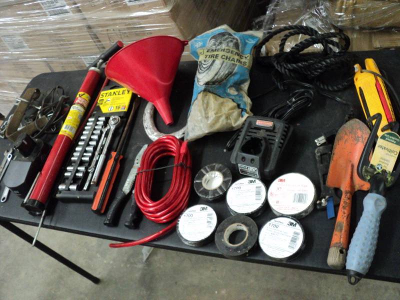 lot 148 image: Stanley, emergency Car Chains and m...