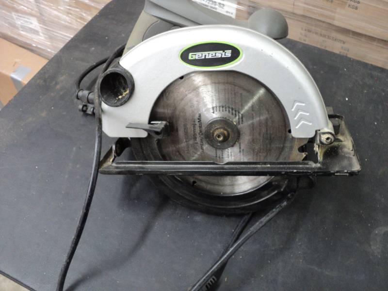 lot 151 image: Geneasis Electric Saw...