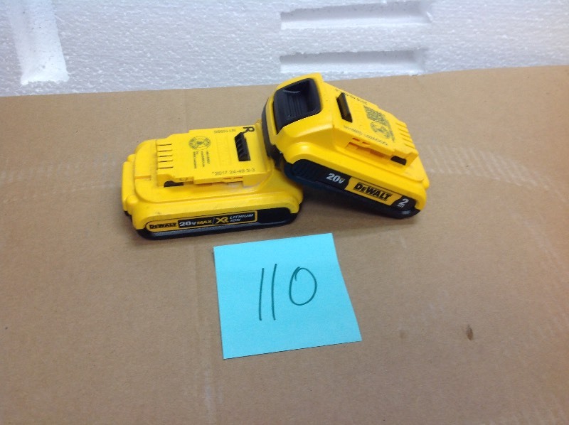 lot 110 image: DEWALT 20-Volt MAX Lithium-Ion Compact Battery Pack 2.0Ah (2-Pack) in working conditions