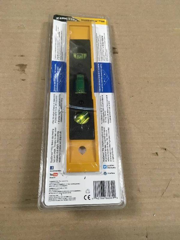 lot 18 image: Zircon StudSensor HD55 Stud Finder in like new condition