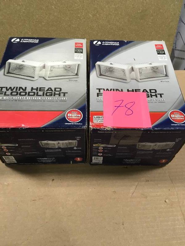 lot 78 image: Lithonia Lighting 2-Lamp White Outdoor Flood Light QTY 2 bot used