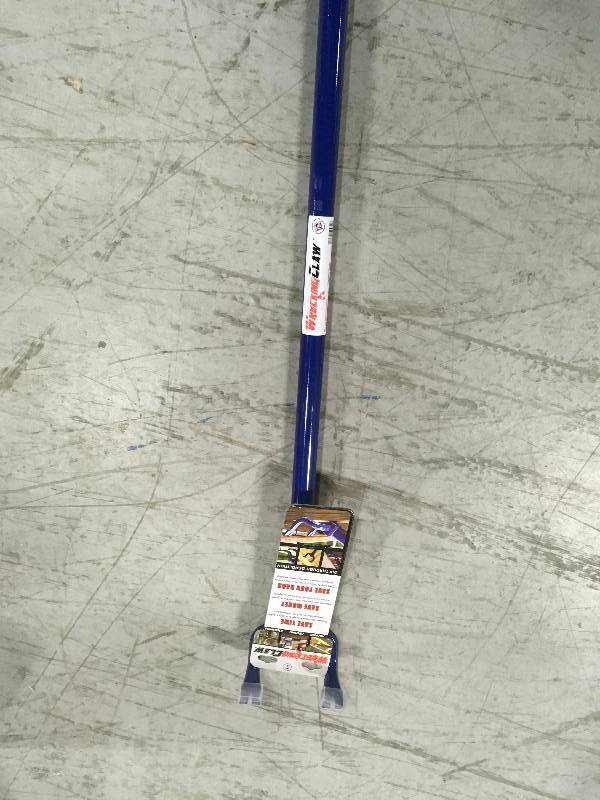 lot 80 image: Wrecking Claw 45 in. Double Cats Paw Wrecking Bar not used