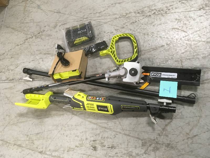 lot 1 image: Ryobi Ry40002 Expand-it 40v Power Head in like new condition