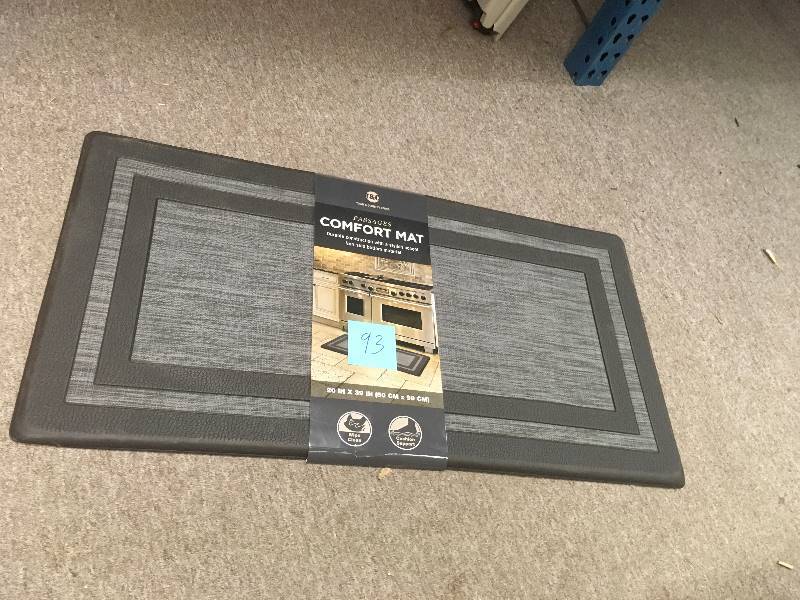 lot 93 image: Town & Country Living Passages Comfort Mat, grey, 20x39