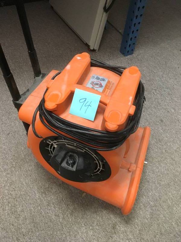 lot 94 image: RIDGID 1625 CFM Air Mover USED in working condition