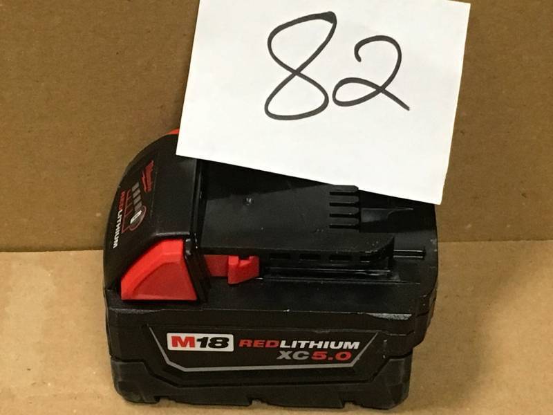 lot 82 image: Milwaukee M18 18-Volt Lithium-Ion XC Extended Capacity Battery Pack 5.0Ah in good condition