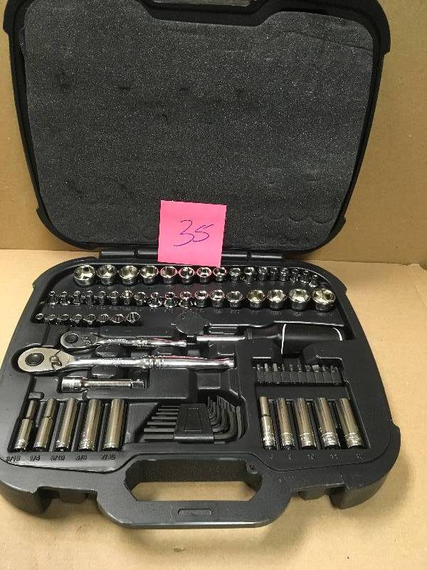 lot 35 image: Husky Mechanics Tool Set (92-Piece) in like new condition