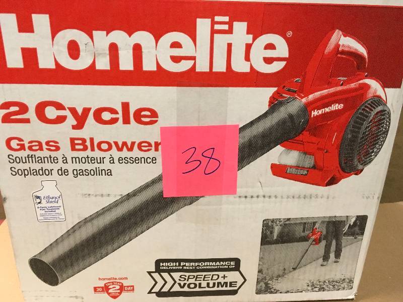 lot 38 image: Homelite 150 MPH 400 CFM 2-Cycle Handheld Gas Leaf Blower in like new condition