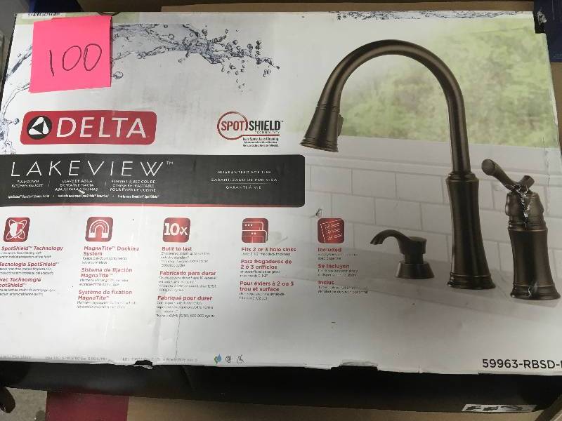 lot 100 image: Delta Lakeview Single-Handle Pull-Down Sprayer Kitchen Faucet with Soap Dispenser in Venetian Bronze in like new condition