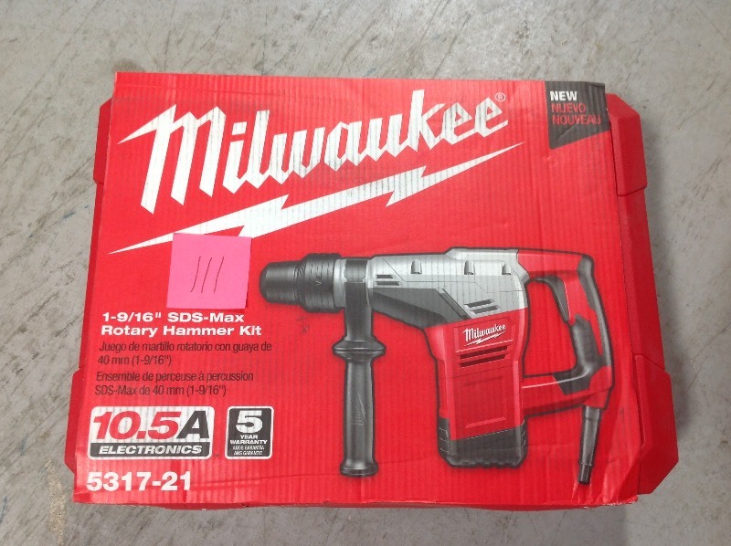lot 111 image: Milwaukee  1-916 in. SDS-Max Rotary Hammer in good conditions