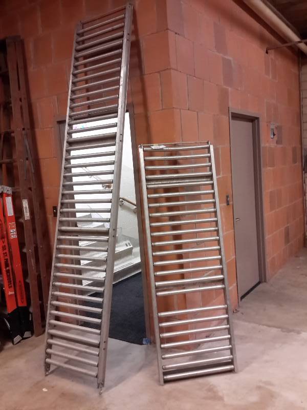 lot 149 image: 2 Industrial Roller Conveyors