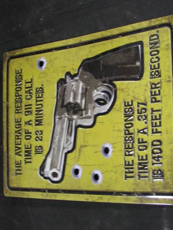 lot 6 image: Metal Sign