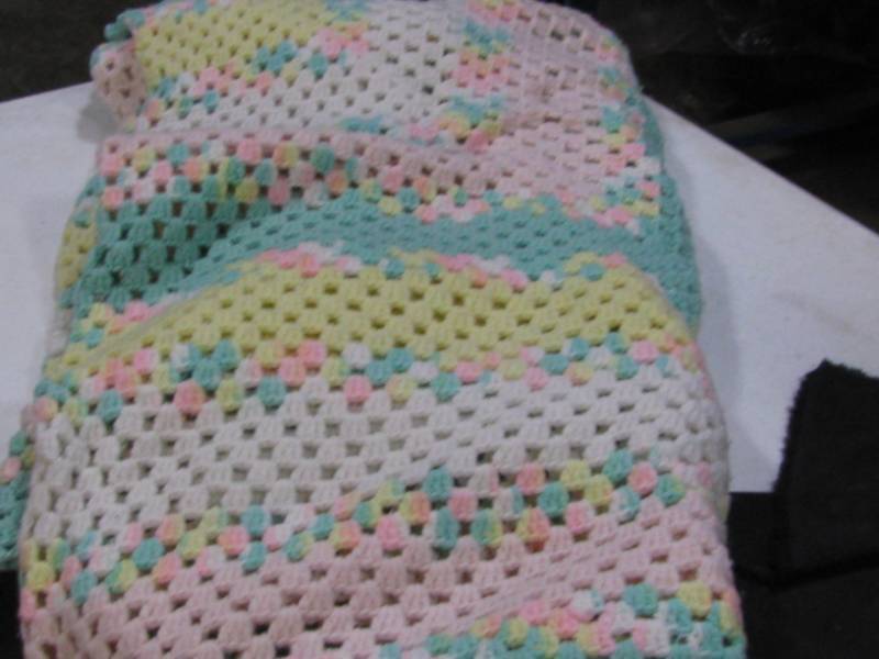 lot 12 image: Afghan Blanket