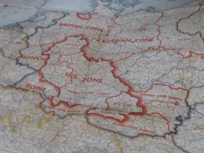 lot 52 image: Military Map