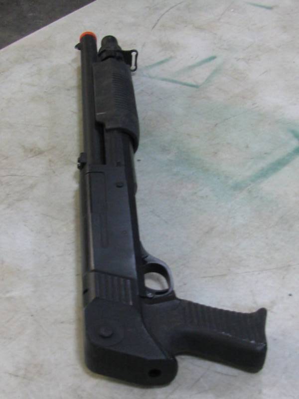 lot 79 image: BB Gun