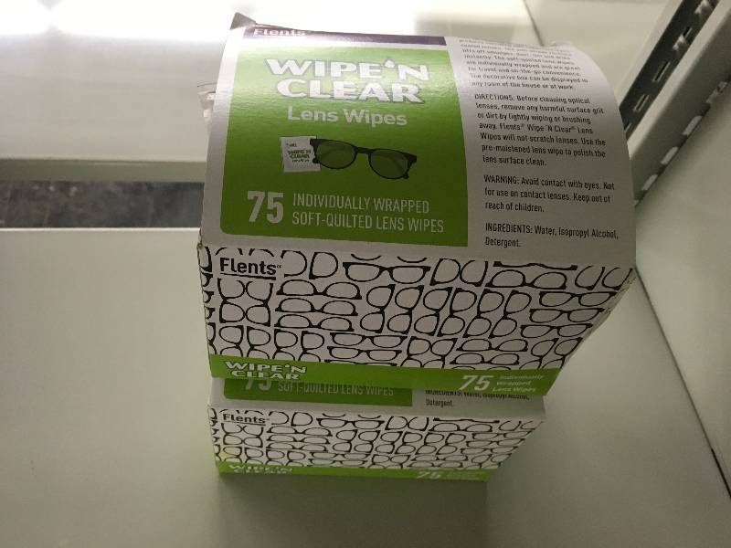 lot 43 image: Wipe N Clear Lens Wipes, Retail $9.99