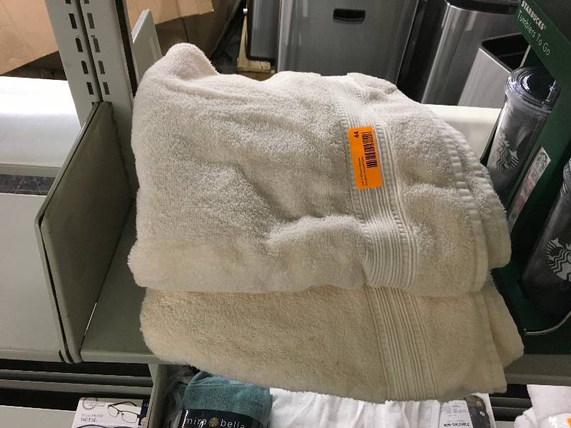 lot 44 image: 2PK Charisma Bath Towels, Retail $9.99