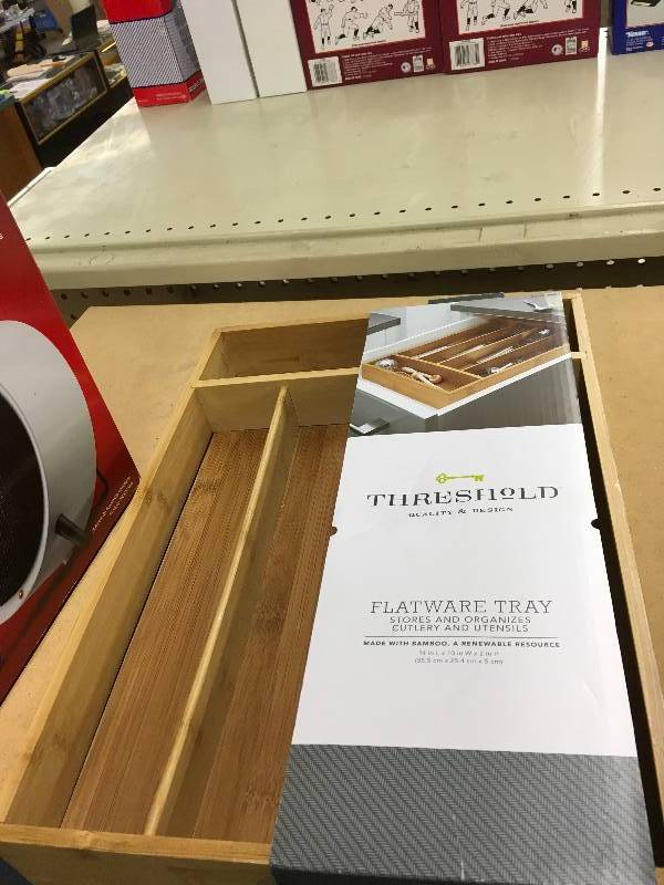 lot 59 image: Threshold Flatware Tray, Retail $12.99
