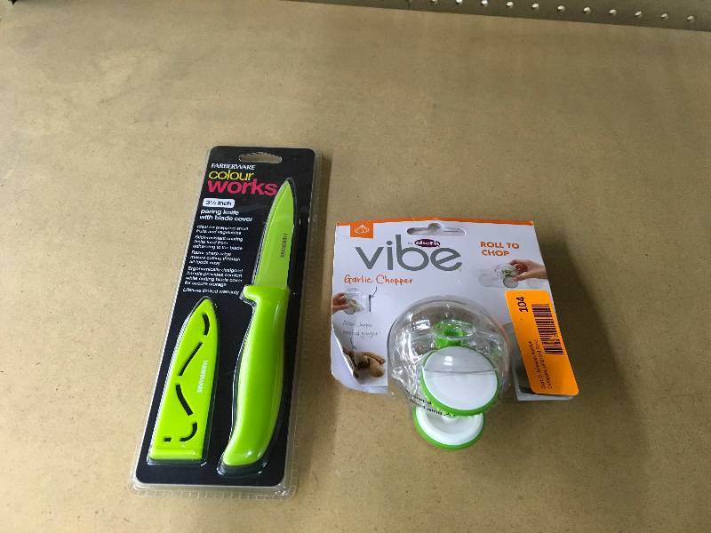 lot 104 image: Vibe Garlic Chopper And Farberware 3.5 In. Pairing Knife, Retail $16.99
