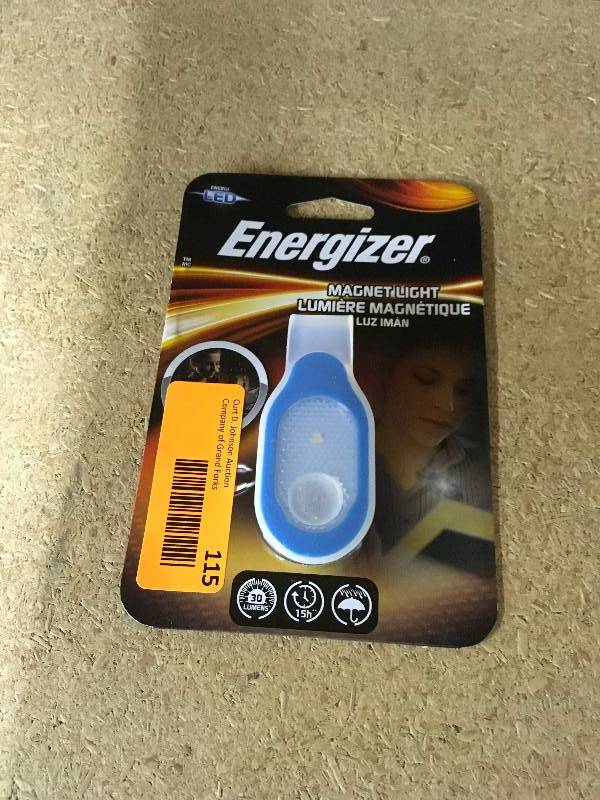 lot 115 image: Energizer Magnet Light, Retail $12.99