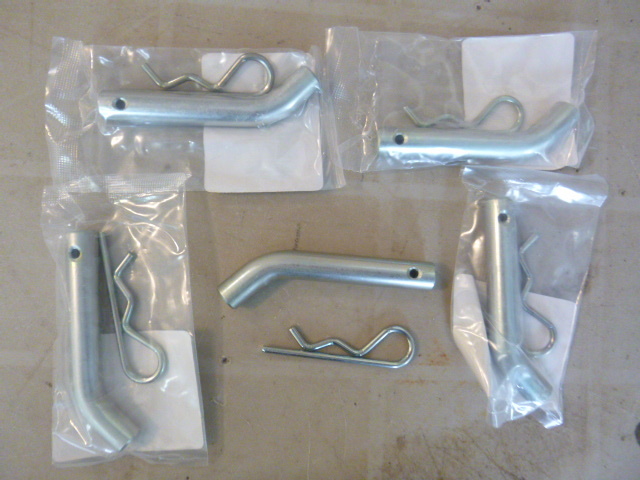 lot 16 image: 5 NEW Valley Hitch Pins