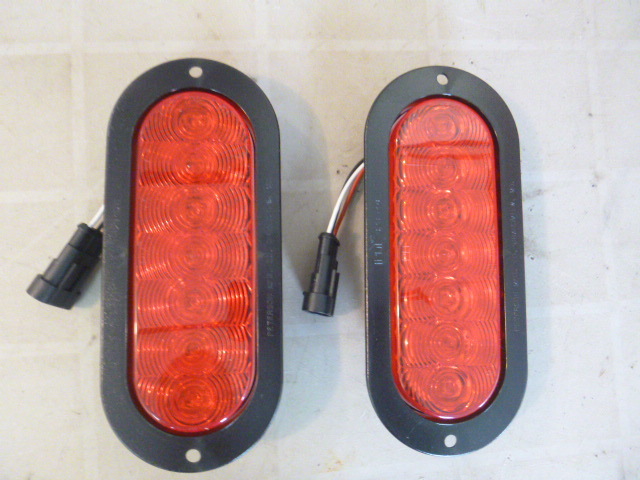 lot 56 image: 2 PM StopTailTurn Lights
