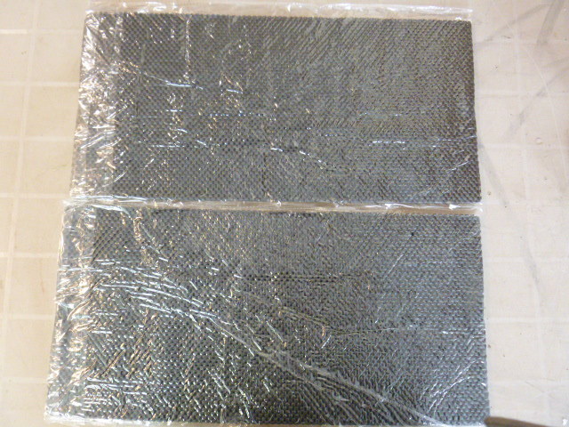 lot 64 image: 2 Packs of Toolbox Liners
