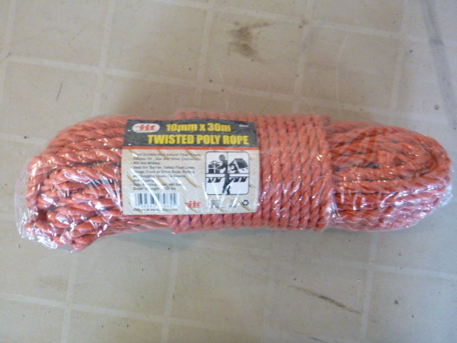lot 91 image: iit Twisted Poly Rope