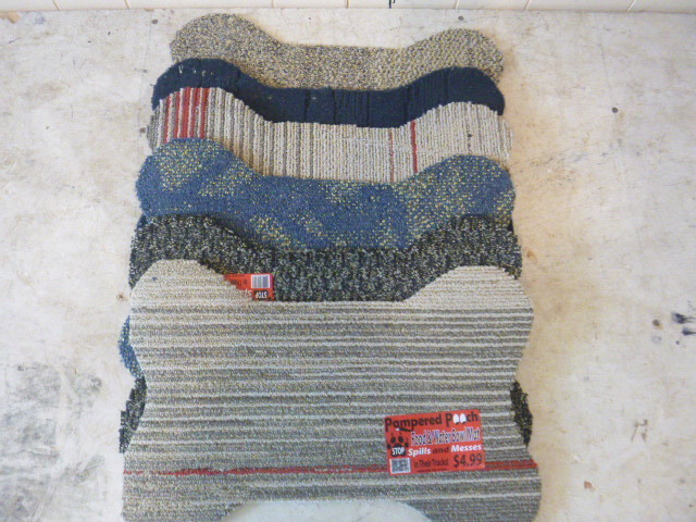 lot 108 image: 6 Pampered Pooch Food and Water Bowl Mats