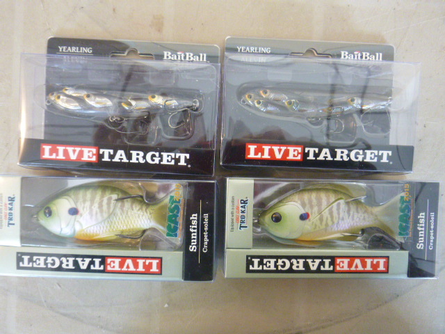 lot 166 image: 4 Live Target Bait