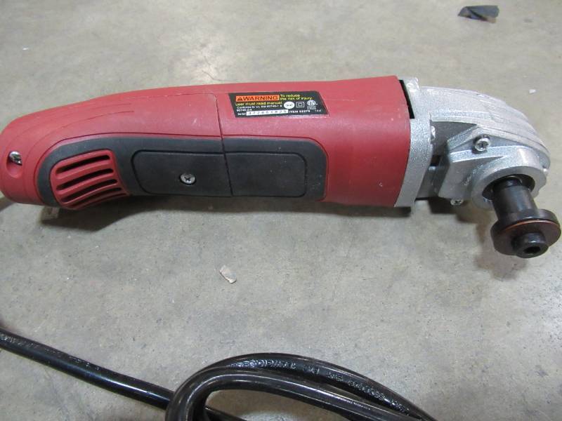 lot 170 image: Chicago Electric Power Tools Oscillating Multifunction Power Tool